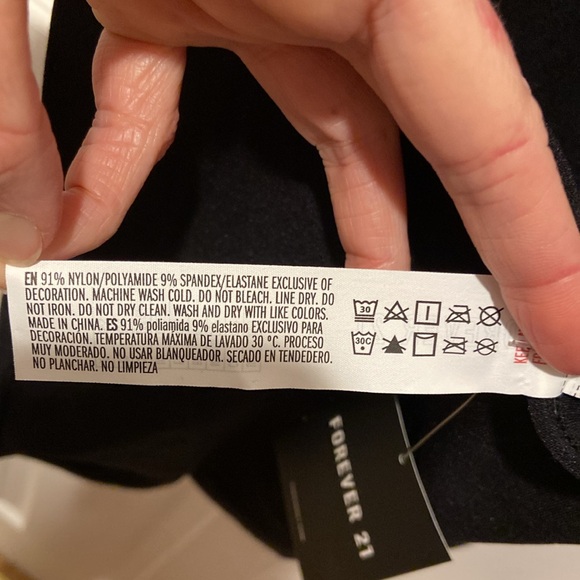 NWT Forever 21 Black Seamless Halter Bodysuit - Picture 10 of 11